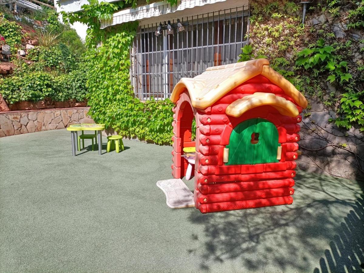 Casa Acogedora Familiar Con Piscina Pallejá Εξωτερικό φωτογραφία